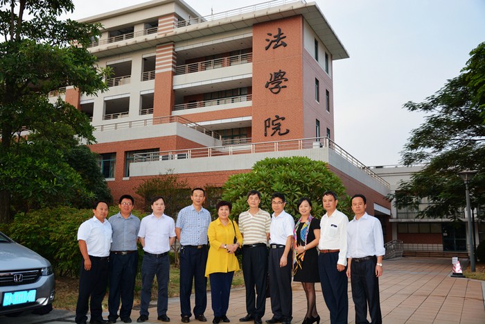 海南政法职业学院吴杰经理一行考察我中心